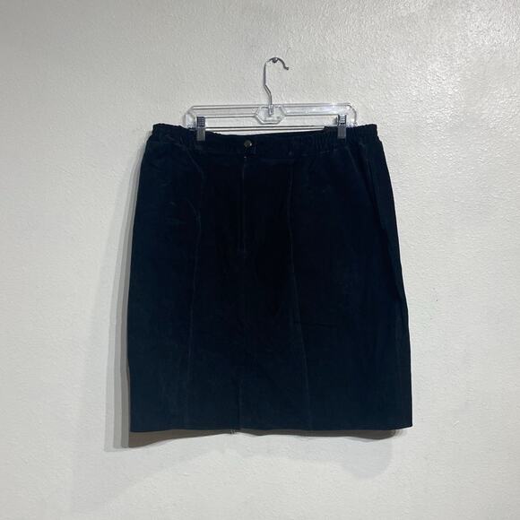 August Max Woman Black Leather Vintage Mini Skirt Sz 16 - Picture 8 of 10
